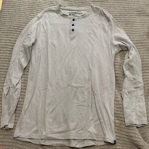 Hurley men’s LARGE long sleeve!!